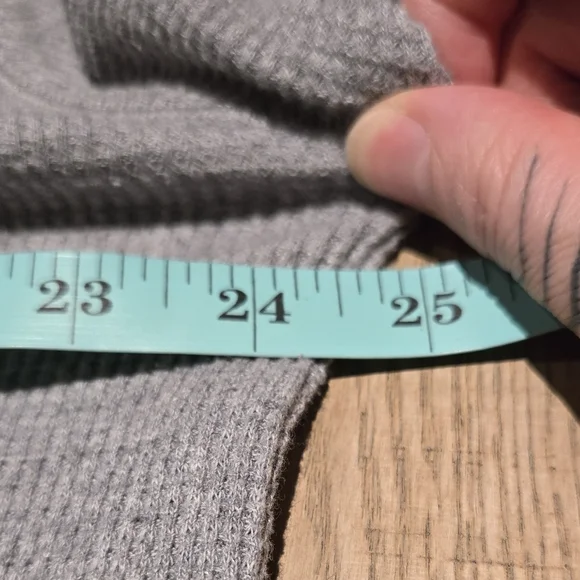 Tna | Waffle West Longsleeve Cropped Top In Gray, Size M - Picture 5 of 9